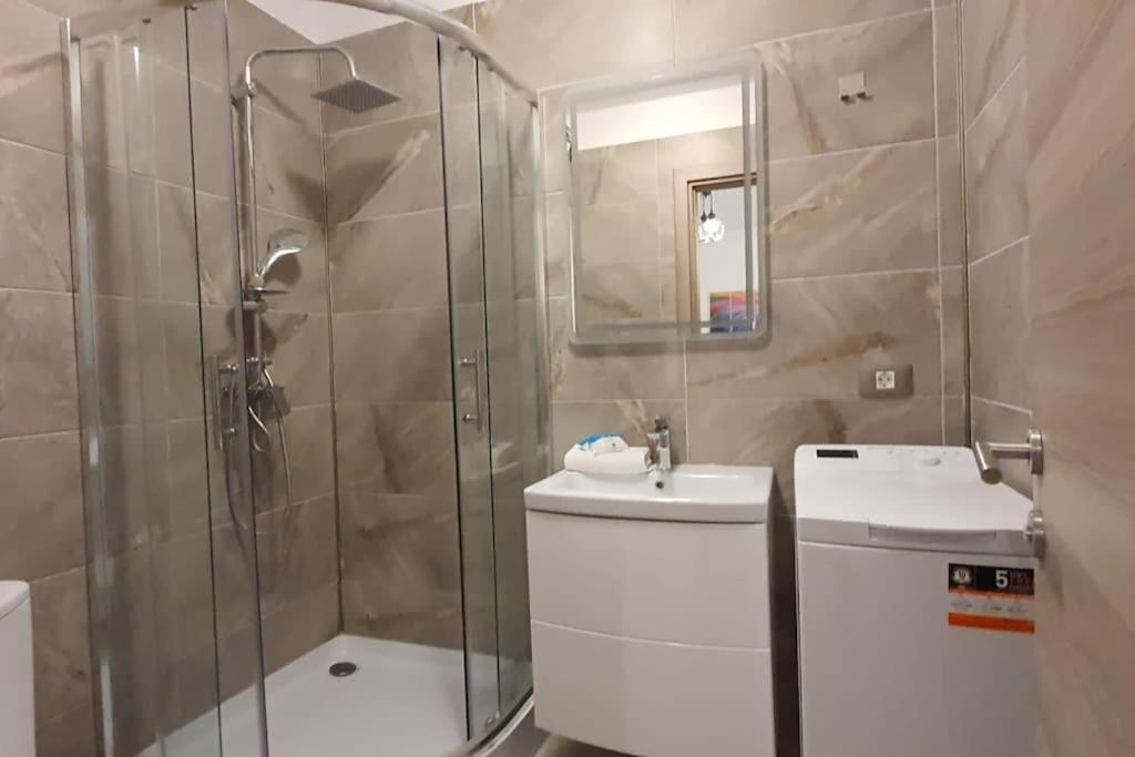Alezzy Beach Apartament Prima Linie La Mare ナボダリ エクステリア 写真