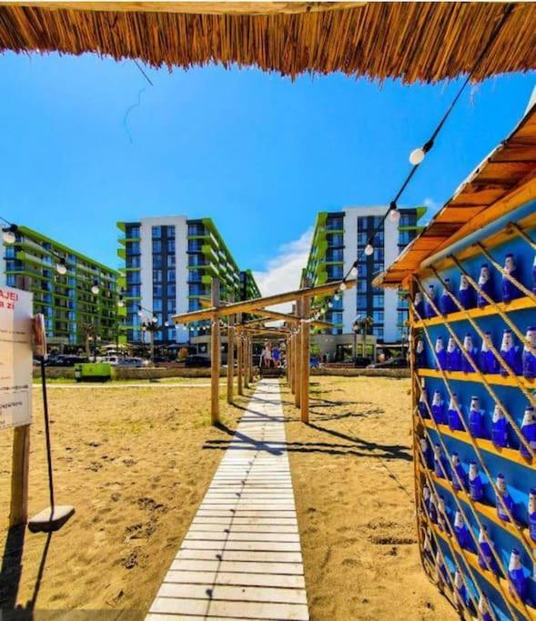 Alezzy Beach Apartament Prima Linie La Mare ナボダリ エクステリア 写真