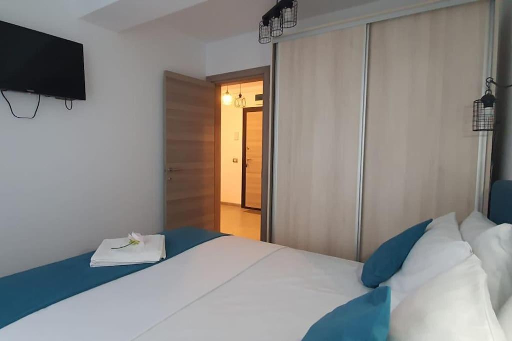 Alezzy Beach Apartament Prima Linie La Mare ナボダリ エクステリア 写真