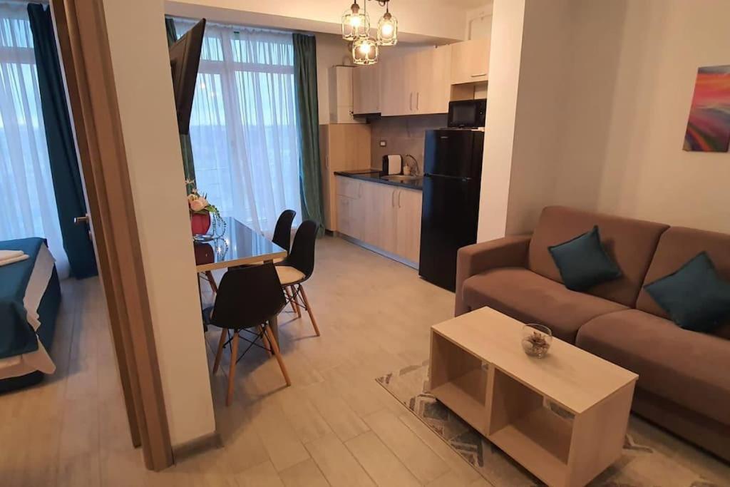 Alezzy Beach Apartament Prima Linie La Mare ナボダリ エクステリア 写真